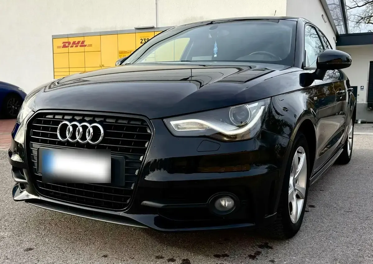 Gebraucht Audi A1 Sportback Admired 86 PS (63 kW) 2013 Schwarz Kleinwagen