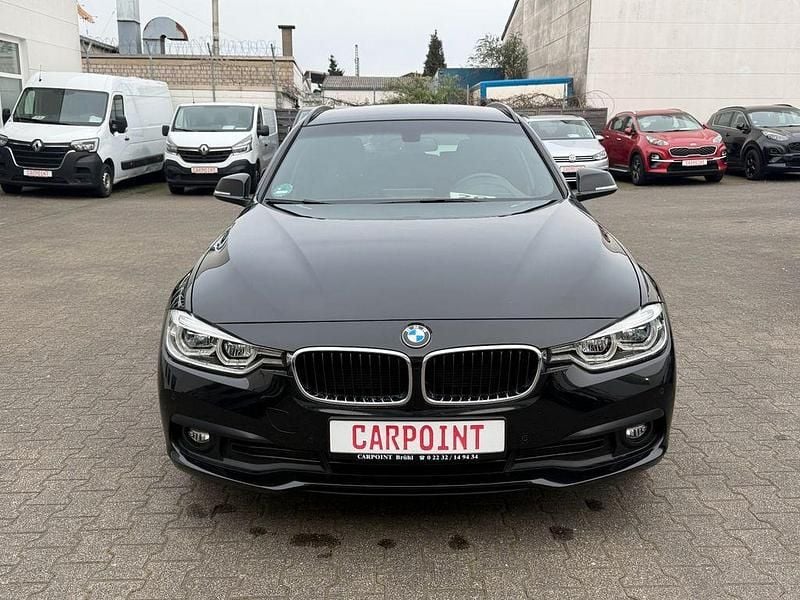 Gebraucht BMW 318 Performance 150 PS (110 kW) 2018 Schwarz Kombi