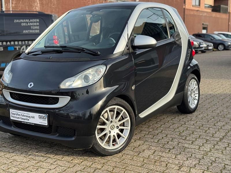 Schwarz Gebraucht 2008 Smart ForTwo Coupé Kleinwagen | 3.490 € (Guter Preis) - Bild 1/4