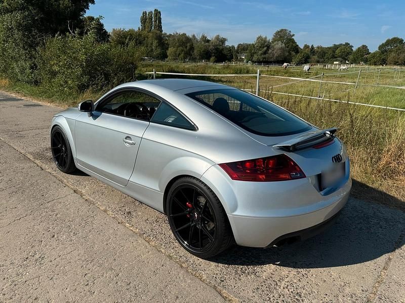 Second-hand Audi TT 200 CP (147 kW) 2006 Argintiu Coupe