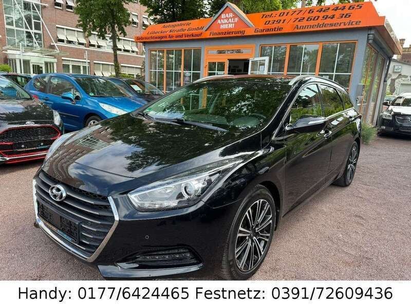 Schwarz Gebraucht 2018 Hyundai i40 Kombi | 12.490 € (Fairer Preis) - Bild 1/4