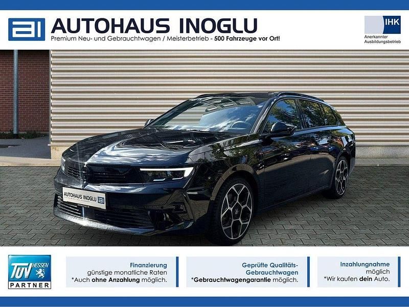 Gebraucht Opel Astra Ultimate 131 PS (96 kW) 2024 Schwarz lackierung schwarz perla nera/ty (metallic) Kombi