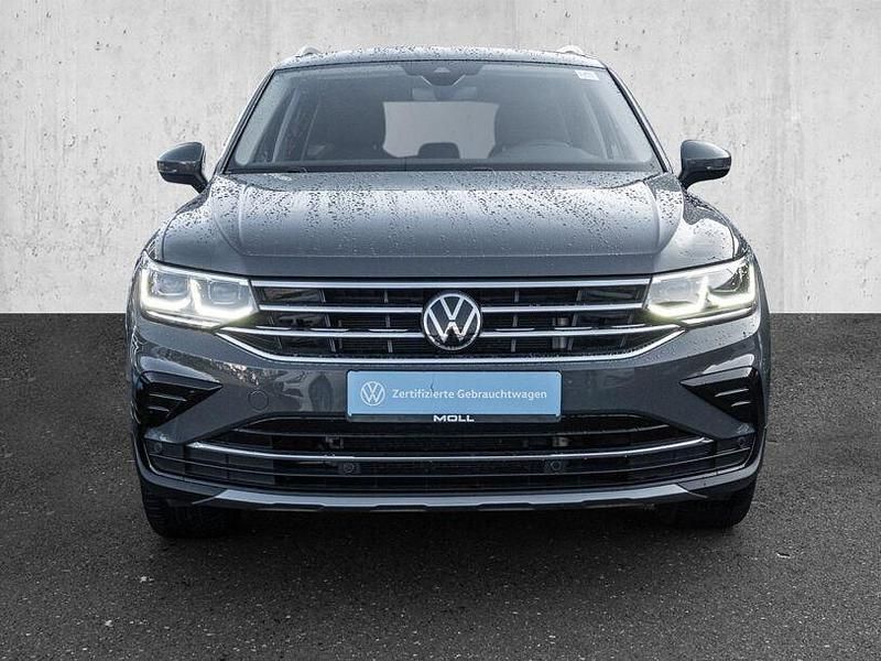 Gebraucht VW Tiguan Elegance 245 PS (180 kW) 2022 Delfingrau metallic SUV