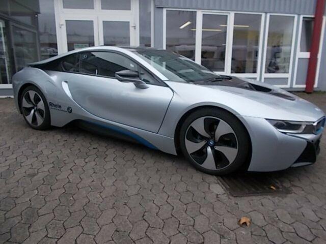 Verkauft BMW i8 i8 Coupe, gebraucht 2015, 69.683 km in Fulda
