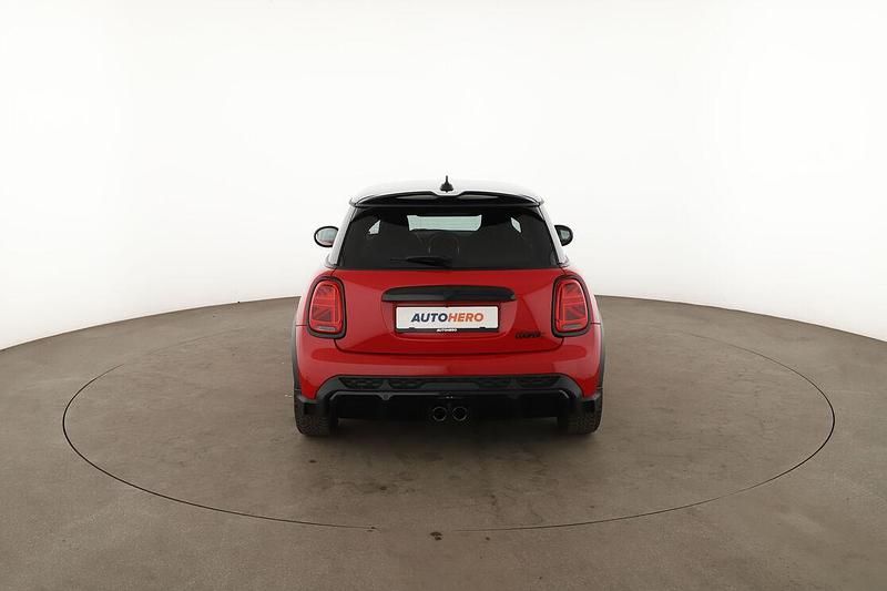 Gebraucht Mini John Cooper Works 178 PS (130 kW) 2022 Rot Kleinwagen