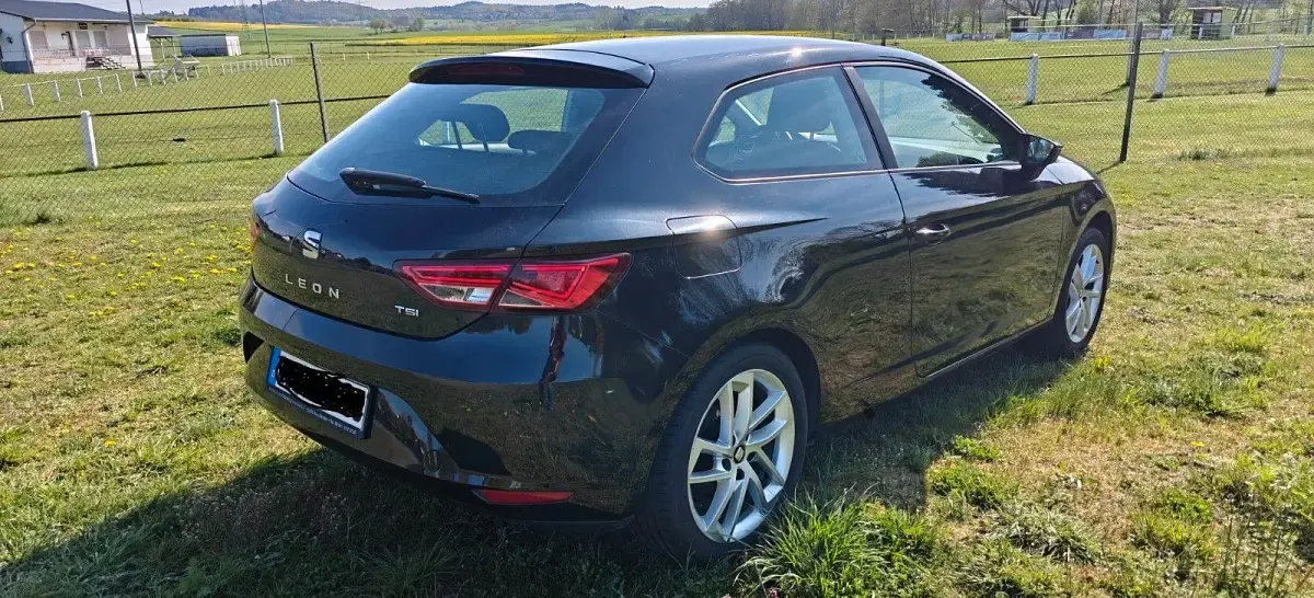 Gebraucht Seat Leon Style 110 PS (80 kW) 2014 Schwarz Coupé