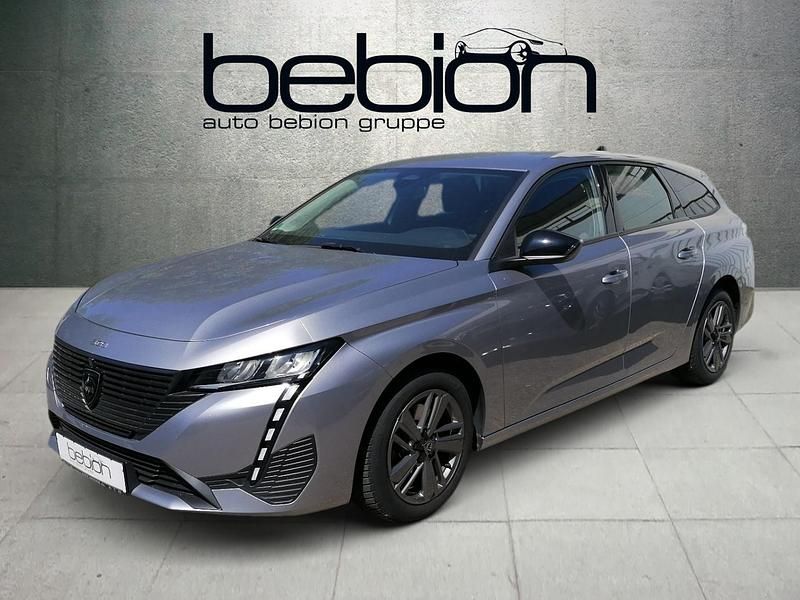 Gebraucht Peugeot 308 Active 131 PS (96 kW) 2022 Metfa artense silber Kombi