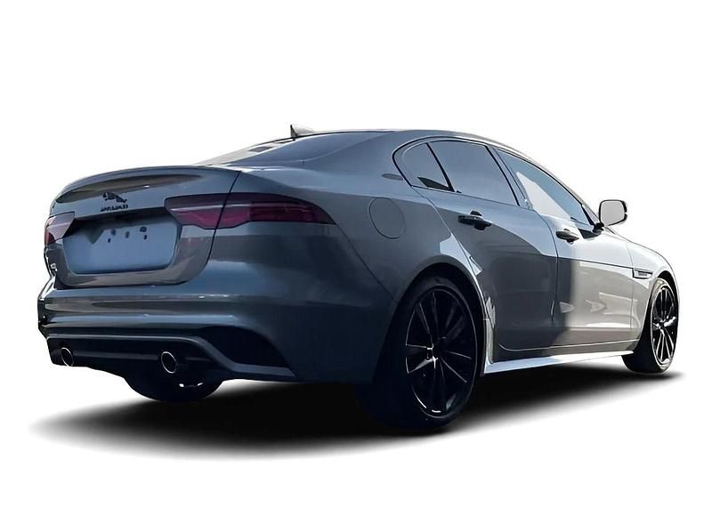 Gebraucht Jaguar XE R-Dynamic 248 PS (182 kW) 2025 Grau Limousine