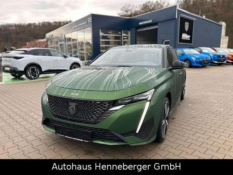 Grün Gebraucht 2023 Peugeot 308 GT Limousine | 23.490 € (Teuer) - Bild 1/3