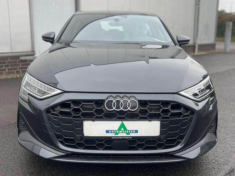 Nuova Audi A3 116 CV (85 kW) 2026 Manhattengau metallic Station wagon