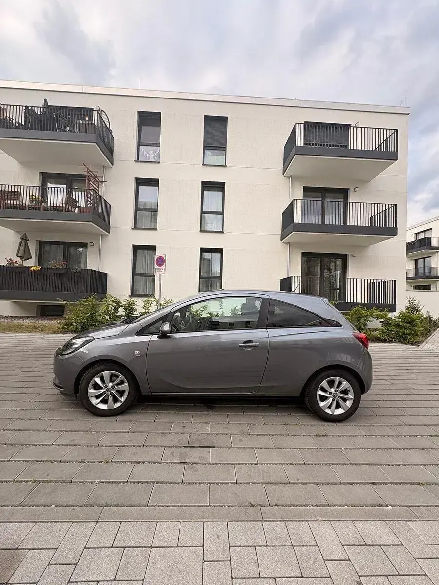 Gebraucht Opel Corsa Active 90 PS (66 kW) 2016 Grau Kleinwagen