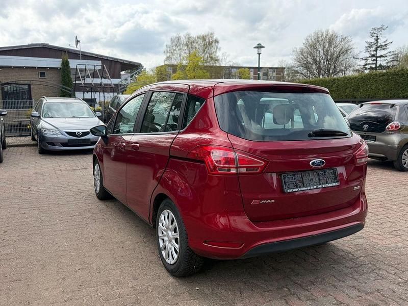Second-hand Ford B-MAX Trend 101 CP (74 kW) 2017 Roșu Monovolum