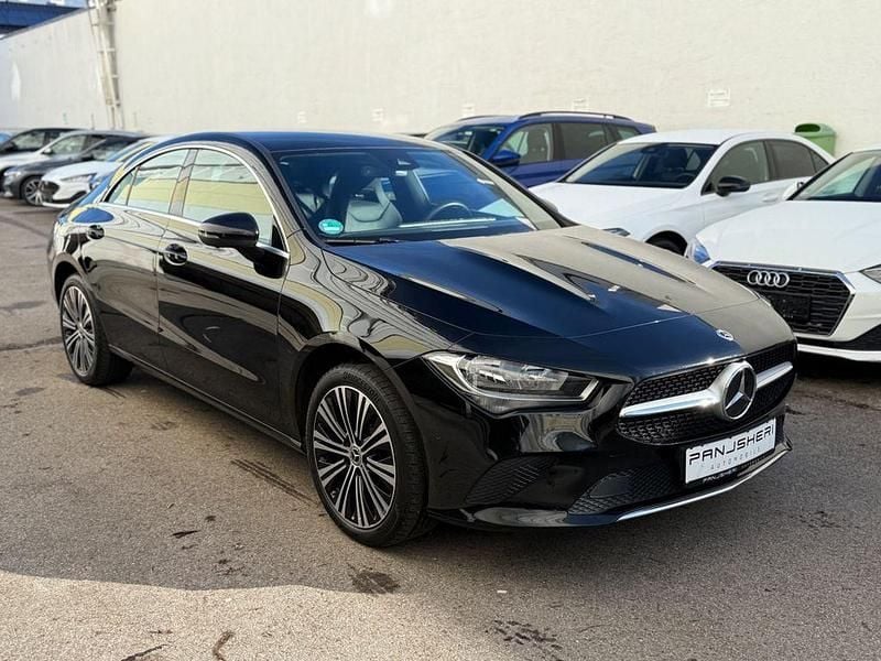 Gebraucht Mercedes CLA250e Progressive 160 PS (117 kW) 2022 Schwarz Limousine