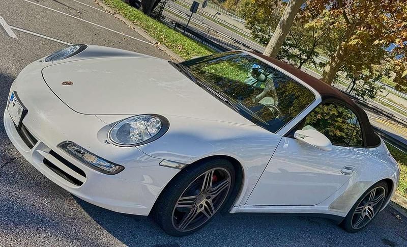 Weiß Gebraucht 2007 Porsche 911 Carrera 4S Cabriolet Cabrio | 54.321 € - Bild 1/4