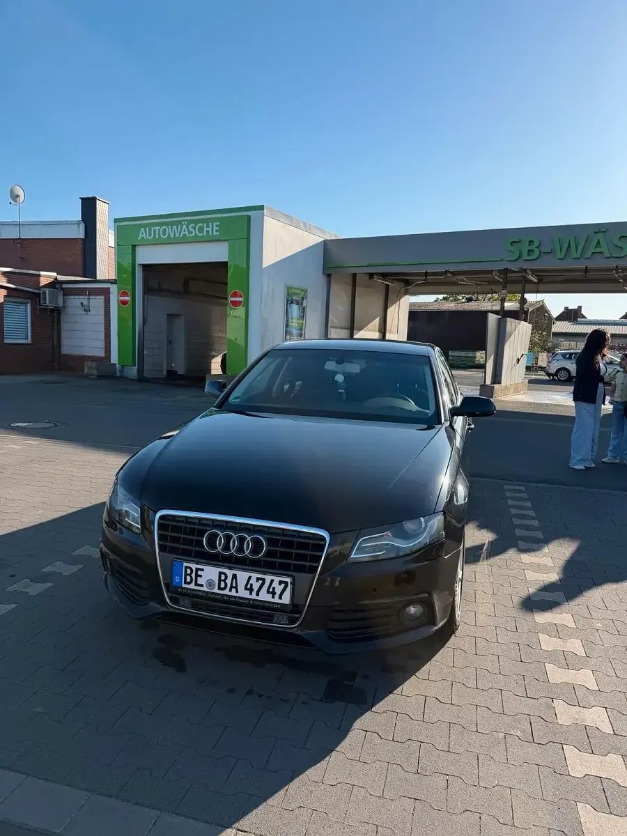 Gebraucht Audi A4 190 PS (139 kW) 2011 Schwarz Limousine