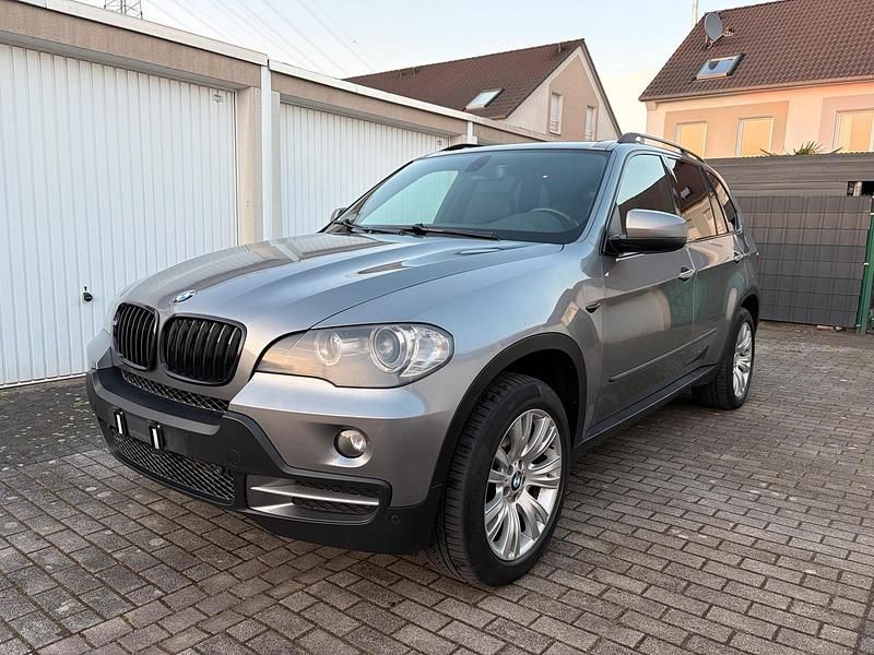 Gebraucht BMW X5 235 PS (172 kW) 2008 Grau SUV