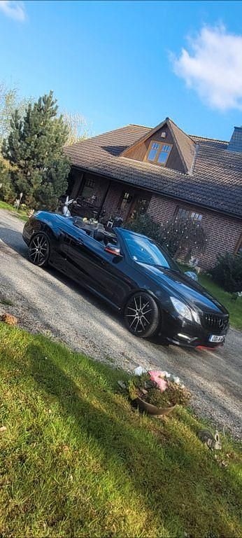 Gebraucht Mercedes E220 Avantgarde 170 PS (125 kW) 2012 Schwarz Cabrio