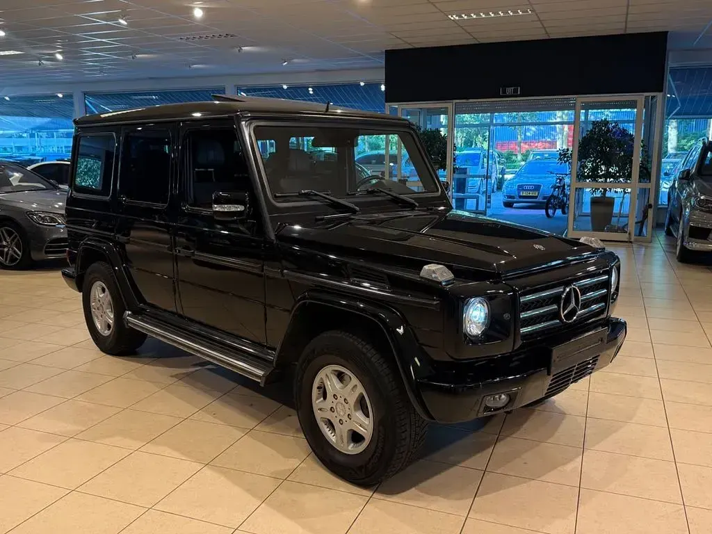 Gebraucht Mercedes G350 211 PS (155 kW) 2011 Schwarz SUV