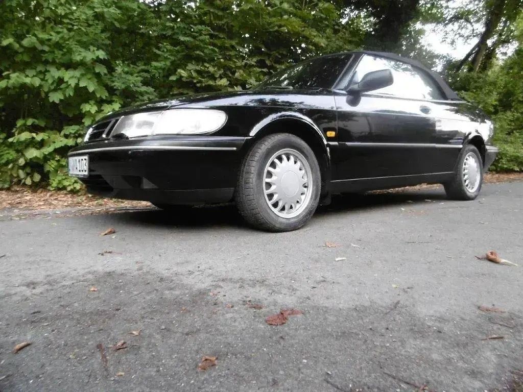 Occasion Saab 900 Cabriolet 122 ch (89 kW) 1995 Noir Cabriolet