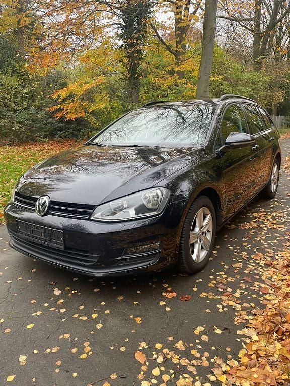 Schwarz Gebraucht 2014 VW Golf VII Trendline Kombi | 4.999 € (Superpreis) - Bild 1/4