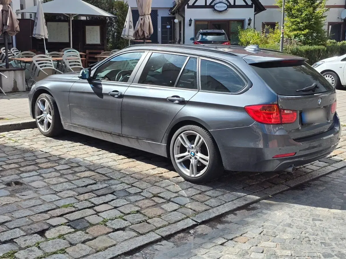 Second-hand BMW 318 143 CP (105 kW) 2015 Gri Break