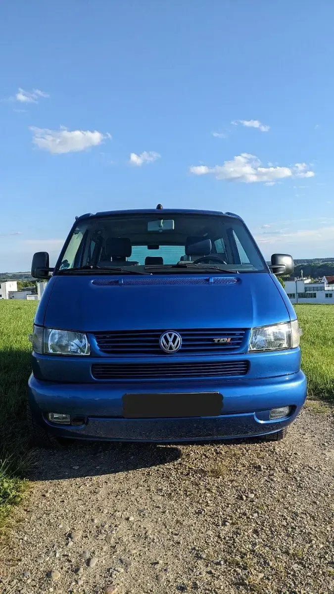 Gebraucht VW Multivan 151 PS (111 kW) 2020 Blau Van / Kleinbus