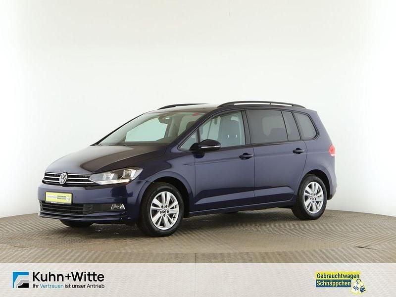Blau Gebraucht 2022 VW Touran Comfortline Van / Kleinbus | 24.525 € (Fairer Preis) - Bild 1/3