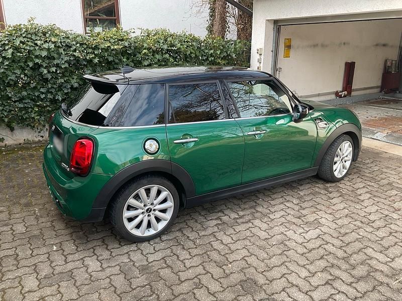 Second-hand Mini Cooper S 192 CP (141 kW) 2019 Verde Hatchback