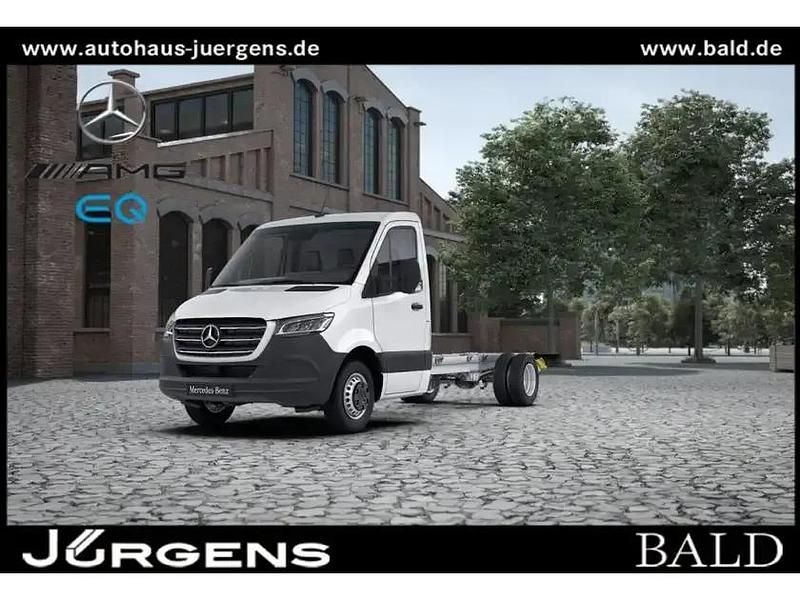 Gebraucht Mercedes Sprinter 190 PS (139 kW) 2022 Arktikweiss Van