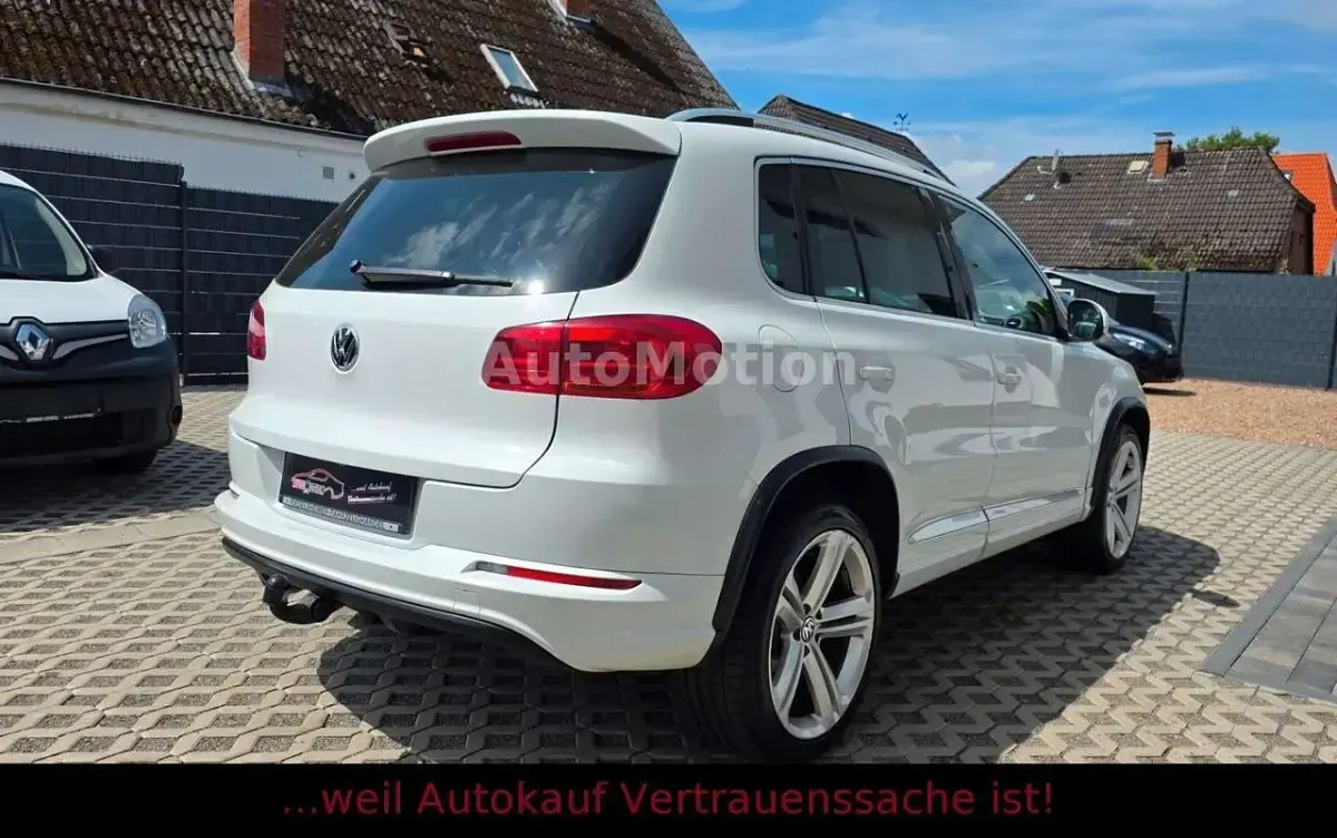 Gebraucht VW Tiguan Sportline 184 PS (135 kW) 2016 Pure white SUV