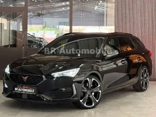 Gebraucht Cupra Leon VZ1 301 PS (221 kW) 2024 Mitternachtsschwarz Kombi