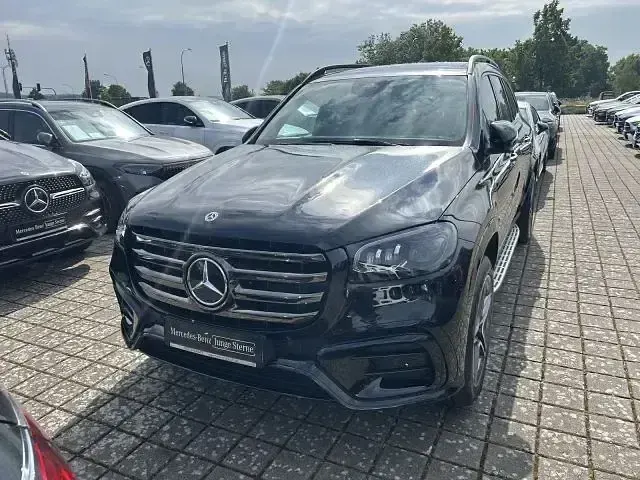 Gebraucht Mercedes GLS350 AMG 313 PS (230 kW) 2025 Schwarz SUV