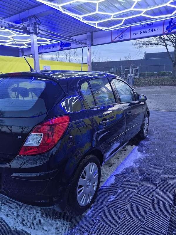 Gebraucht Opel Corsa Edition 90 PS (66 kW) 2007 Limousine