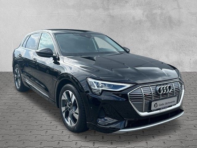 Gebraucht Audi e-tron S-Line 230 kW (313 PS) 2022 Schwarz SUV