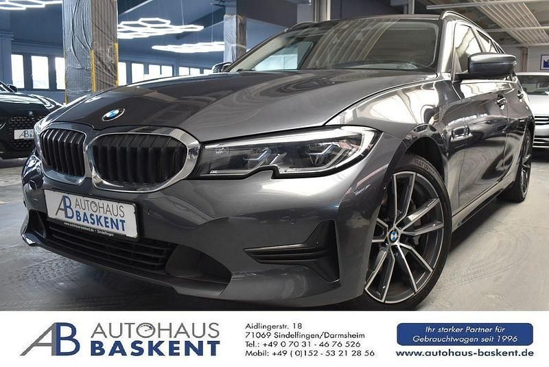 Grau Gebraucht 2022 BMW 330 Advantage Kombi | 27.890 € (Etwas zu teuer) - Bild 1/4