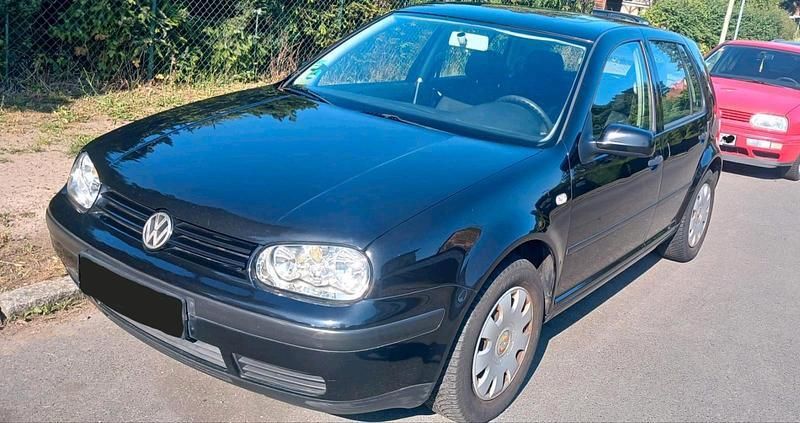 Schwarz Gebraucht 2002 VW Golf IV Limousine | 1.999 € (Guter Preis) - Bild 1/4