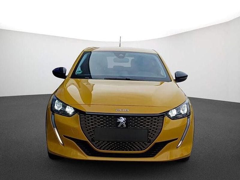 Gebraucht Peugeot e-208 100 kW (136 PS) 2023 Gelb Kleinwagen