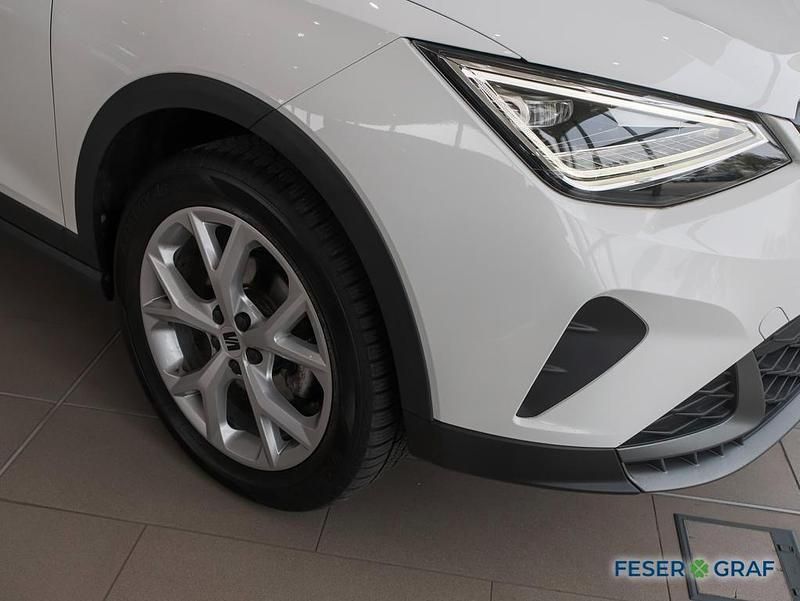 Gebraucht Seat Arona FR 150 PS (110 kW) 2023 Weiß SUV