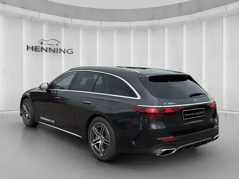 Gebraucht Mercedes E300 Premium 204 PS (150 kW) 2024 Grau Limousine