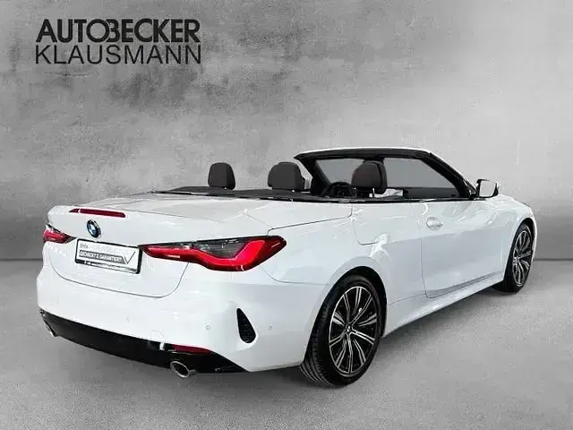 Gebraucht BMW 420 Cabriolet Comfort Edition 184 PS (135 kW) 2025 Weiss Cabrio