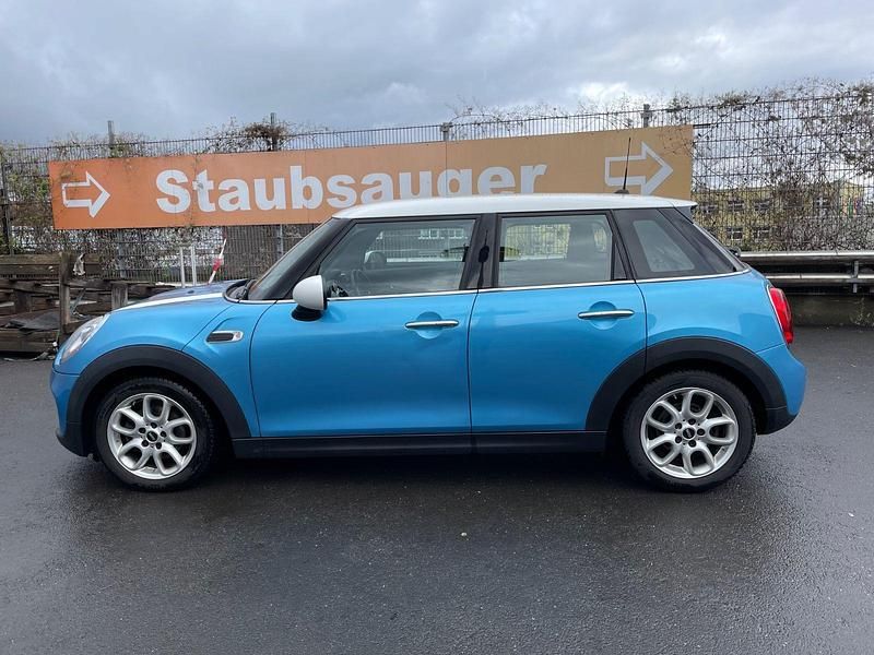Gebraucht Mini Cooper 136 PS (100 kW) 2016 Blau Kleinwagen