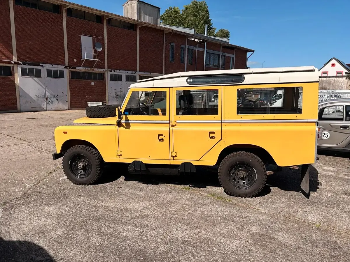 Gebraucht Land Rover 3 75 PS (55 kW) 1982 SUV