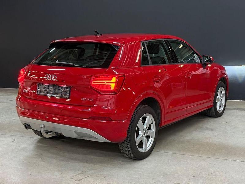 Gebraucht Audi Q2 Sport 116 PS (85 kW) 2019 Rot SUV