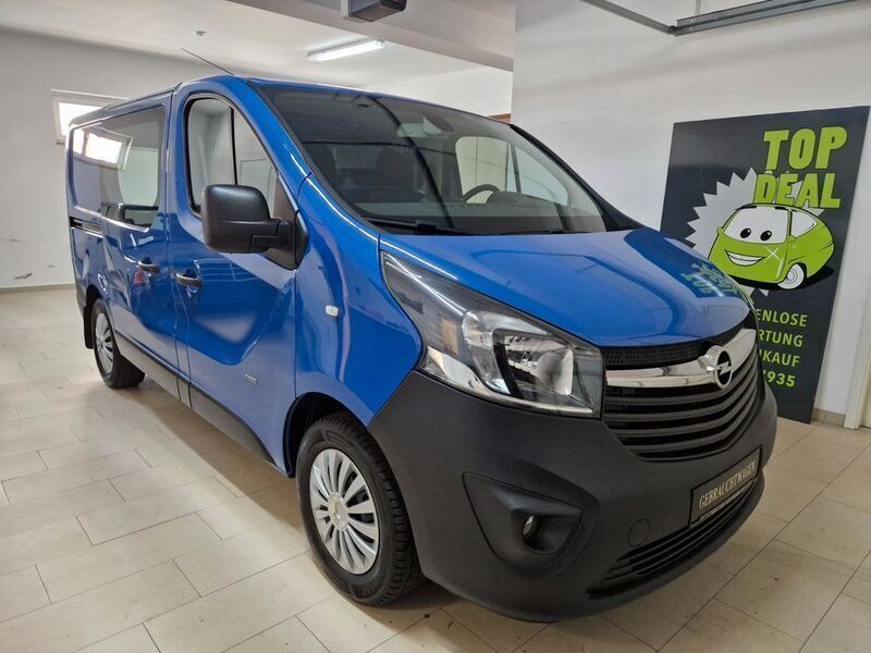 Blau Gebraucht 2016 Opel Vivaro Van | 13.700 € (Fairer Preis) - Bild 1/4