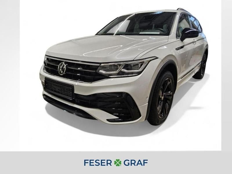 Oryxweiß perlmutteffekt Gebraucht 2025 VW Tiguan Allspace R-line SUV | 40.740 € (Guter Preis) - Bild 1/4