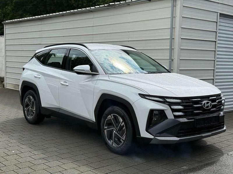 Atlas white Neu 2025 Hyundai Tucson SUV | 27.790 € (Guter Preis) - Bild 1/4