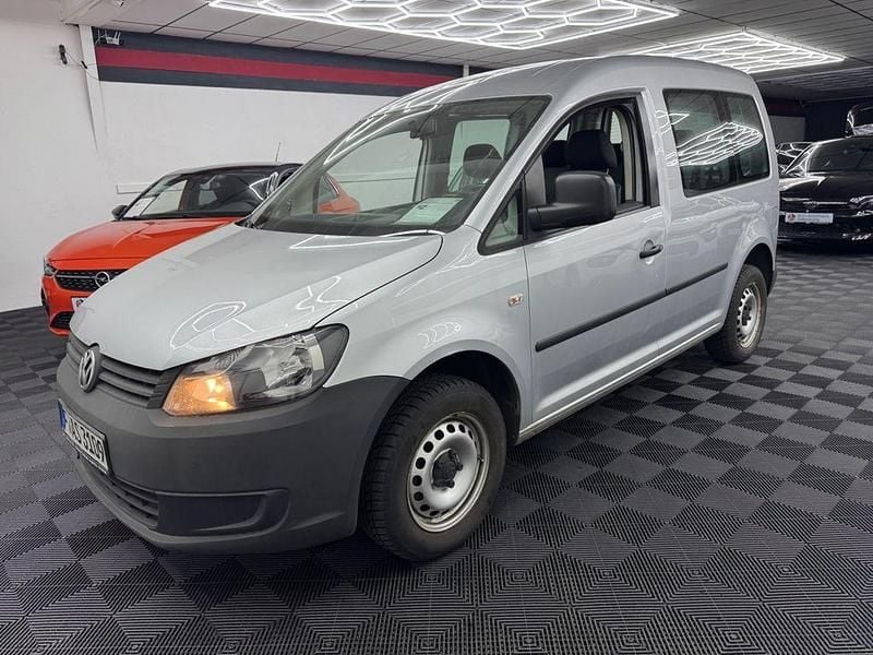 Gebraucht VW Caddy 102 PS (75 kW) 2011 Silber Van / Kleinbus