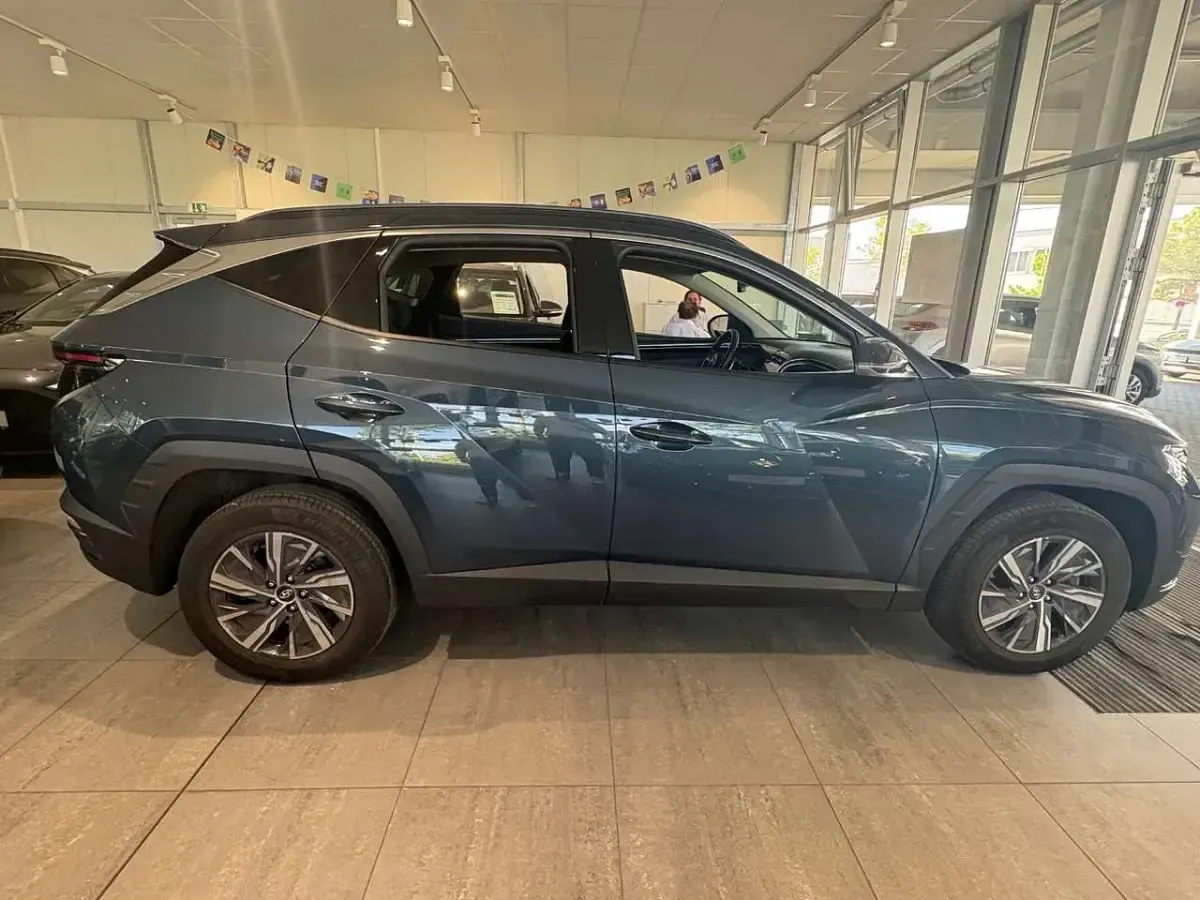 Gebraucht Hyundai Tucson Trend 230 PS (169 kW) 2023 Blau SUV