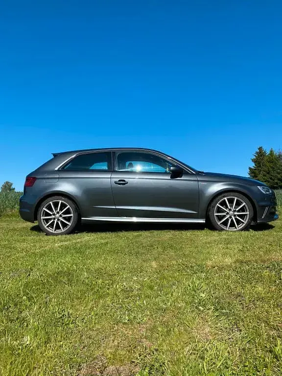 Occasion Audi A3 S-Line 105 ch (77 kW) 2014 Gris Berline