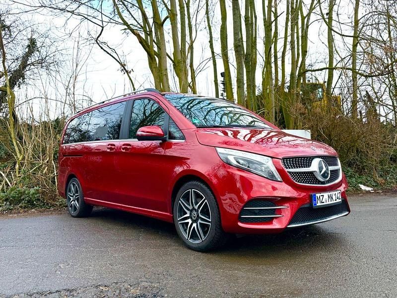 Gebraucht Mercedes V250 AMG line 190 PS (139 kW) 2019 Hyazinthrot Van / Kleinbus